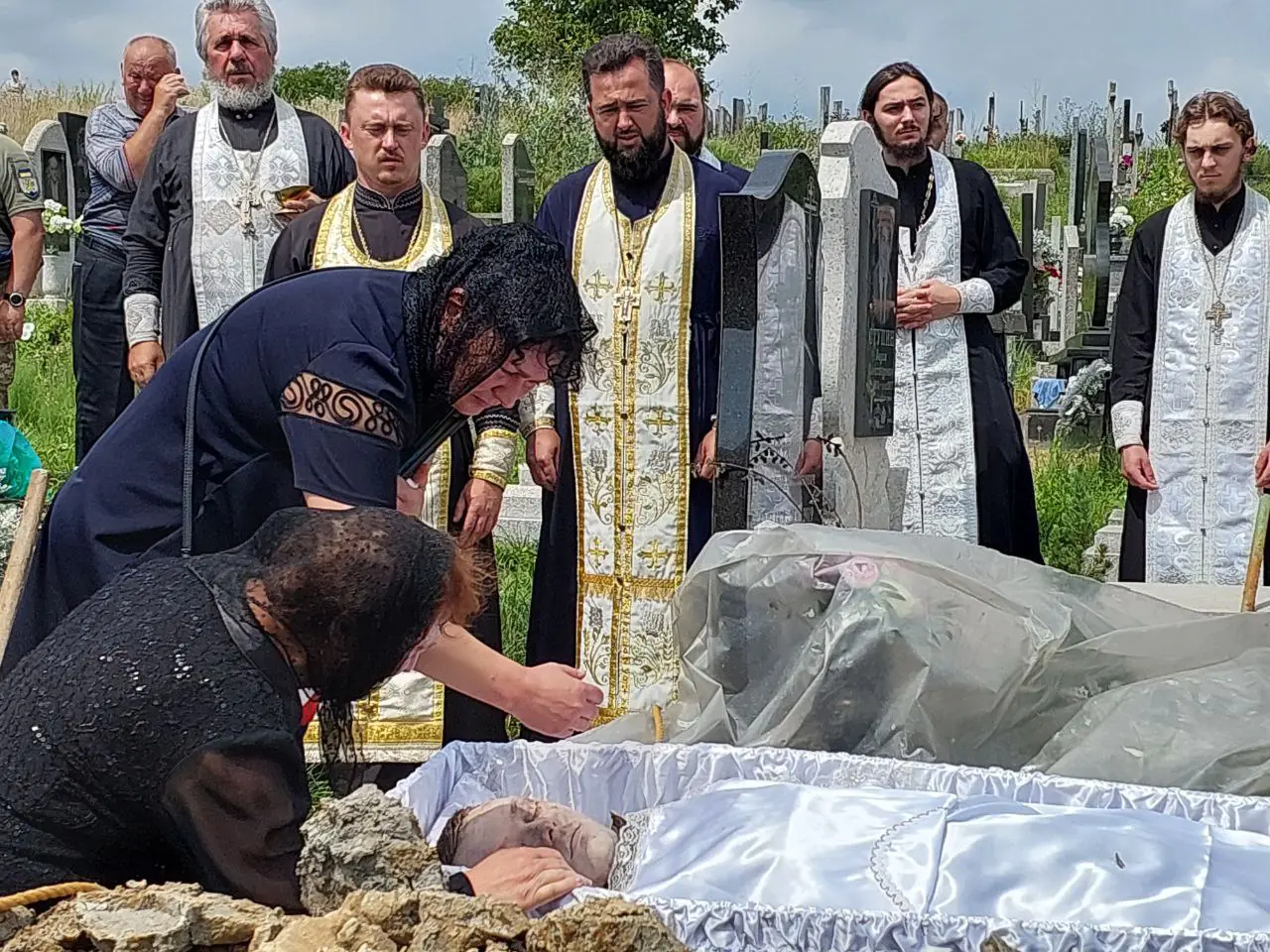  Віддали останню шану: у Сваляві попрощалися із захисником України Ярославом Голяничем 2