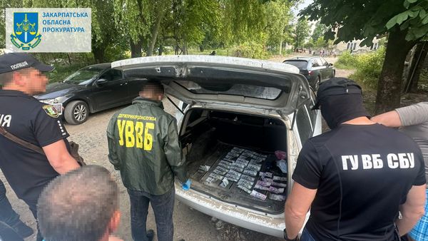  Незаконний перетин кордону за 8000 євро: на Рахівщині судитимуть двох місцевих жителів 0