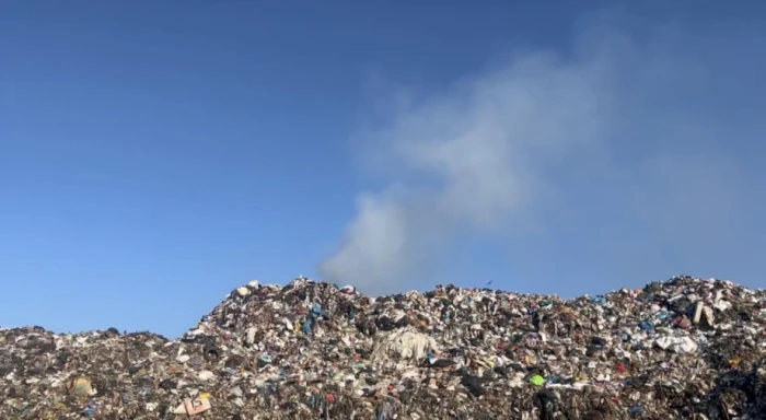 На Ужгородщині горіло сміттєзвалище