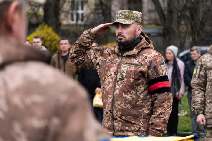 В Ужгороді попрощалися із загиблим на війні Олексієм Хотіним