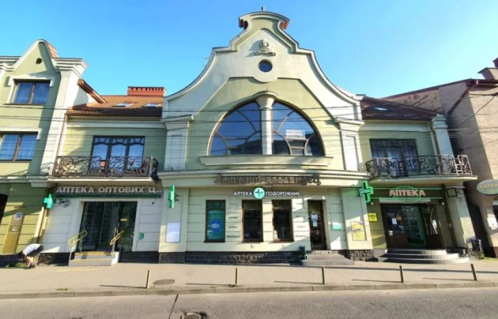 В Ужгороді за понад 20 мільйонів гривень продають незвичайний готель