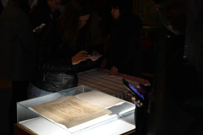 Закарпатський обласний краєзнавчий музей отримав копії Туринської плащаниці