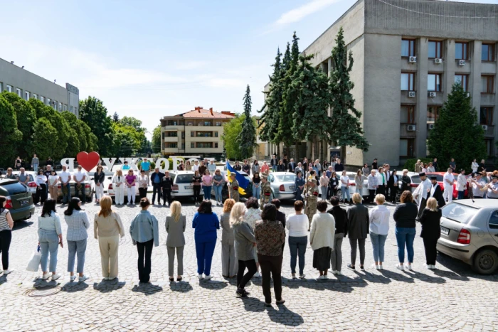 В Ужгороді попрощалися з молодшим сержантаом, гранатометником Віктором Ілларом