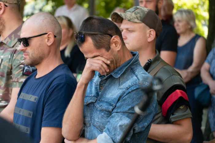 В Ужгороді попрощалися із загиблим на війні захисником Олександром Безегою