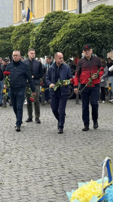 Хустська громада вшанувала пам’ять полеглих захисників і захисниць України1