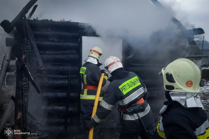 У селі Тур'я Пасіка на Ужгородщині згорів житловий будинок