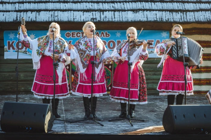 Ужгородська «Коляда у старому селі». Фото: Сергій Денисенко