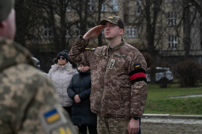 В Ужгороді відбувся чин похорону та прощання із 27-річним воїном, солдатом Максимом Євдокимовим