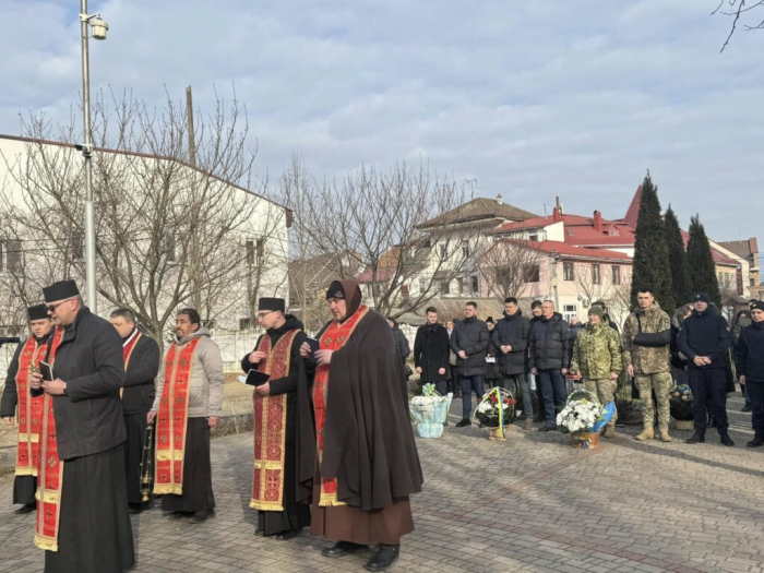 «Залишаємося гідними своїх Героїв!»: 11-та річниця Дня Героїв Небесної Сотні3