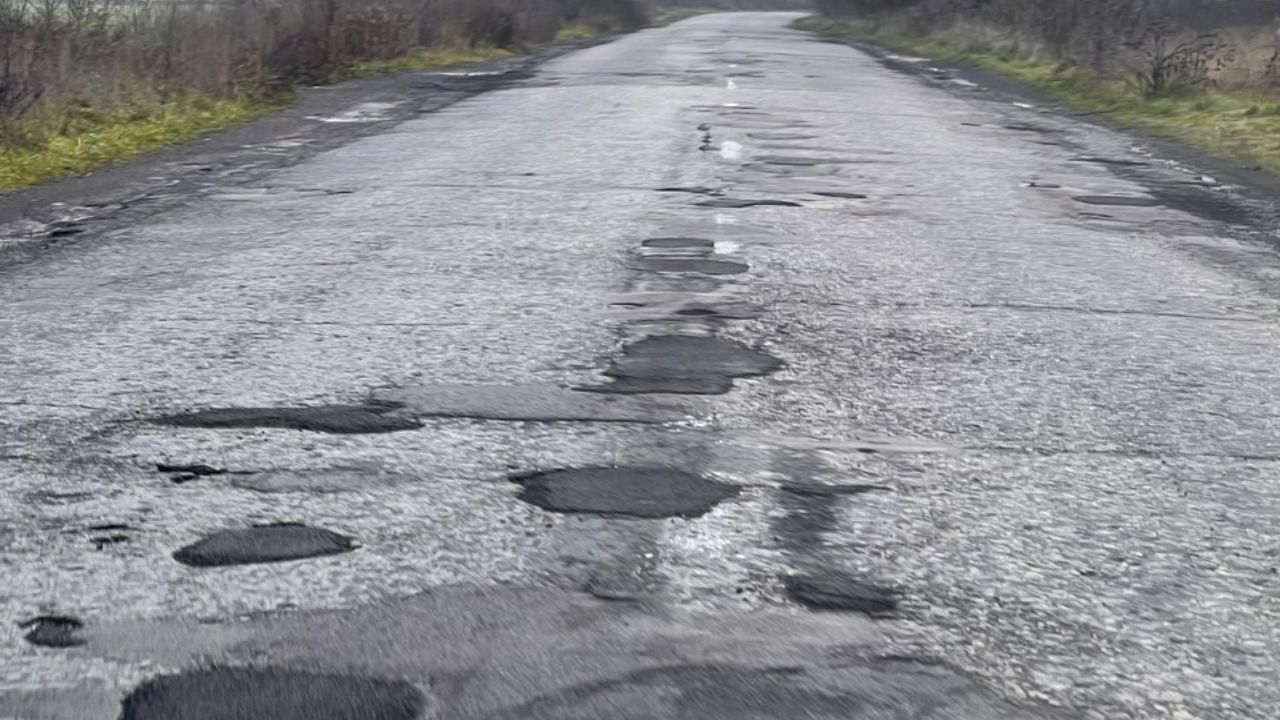 Ямковий ремонт дороги Стройне