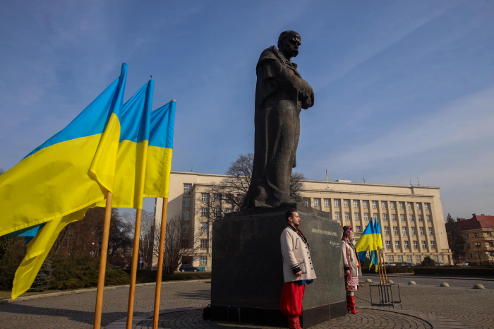 В Ужгороді відзначили 211-ту річницю з дня народження Тараса Шевченка0