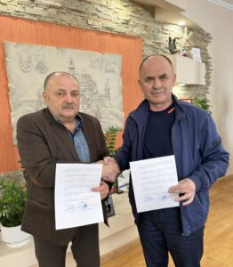 Хустська міська рада та Богданівська сільська рада  підписали Меморандум про співпрацю1