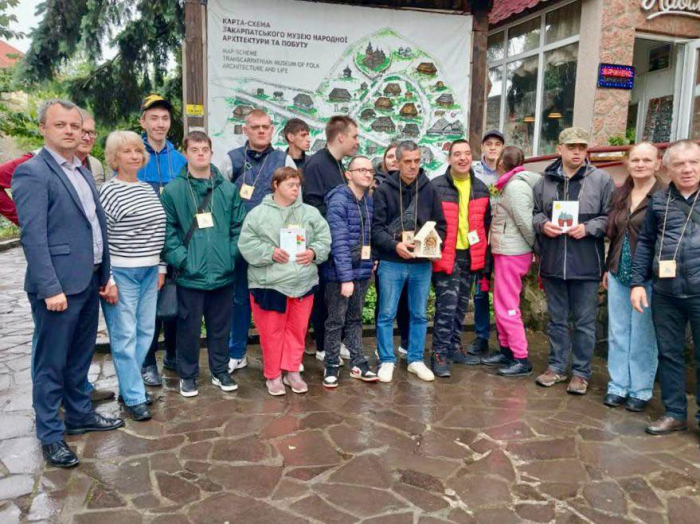 Безбар'єрний простір: Ужгородський скансен гостинно зустрів вихованців центру «Дорога життя»0