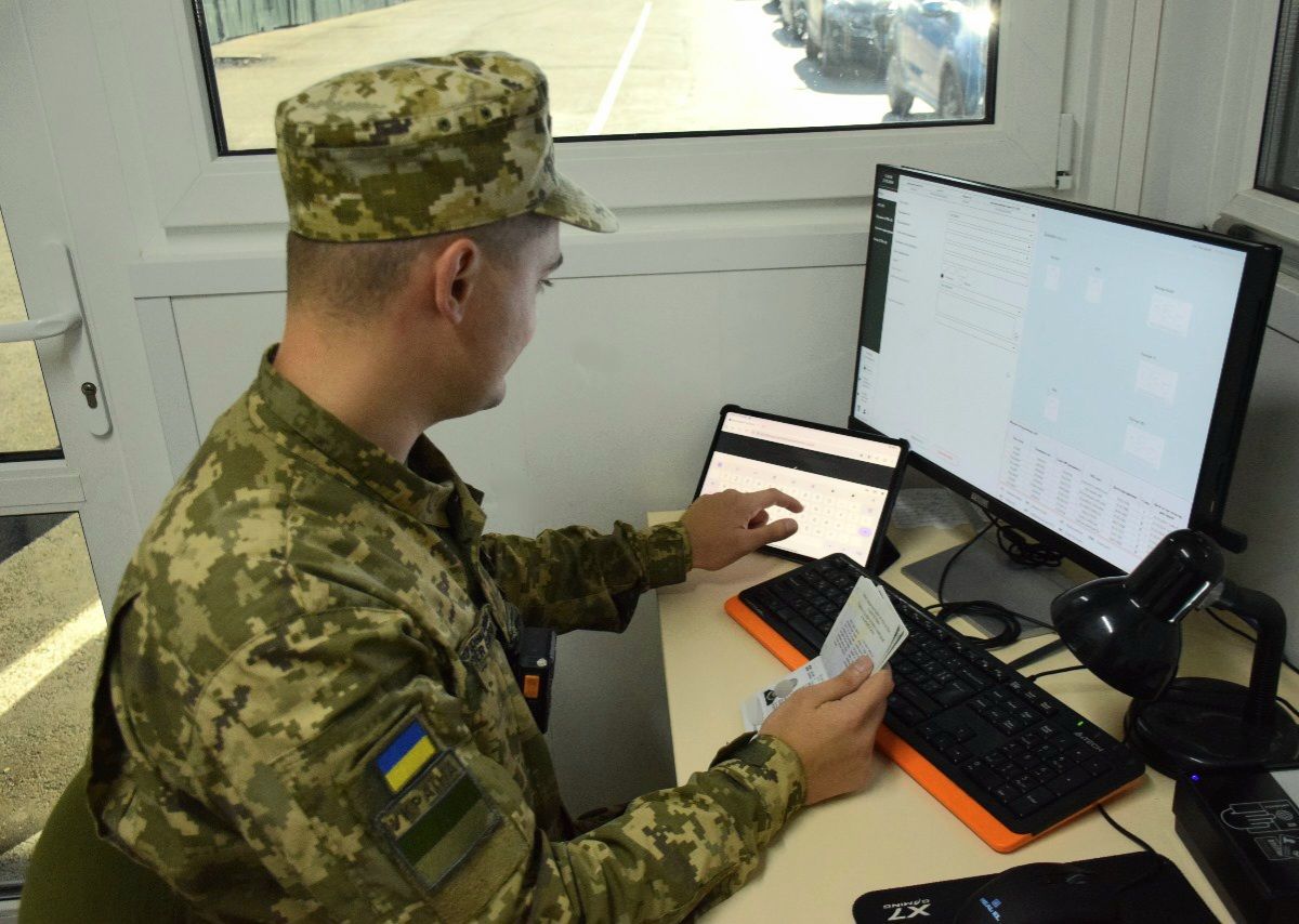На кордоні зі Словаччиною затримали розшукуваного Нацполіцією правопорушника0