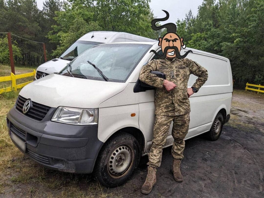 Мікроавтобус ЗСУ
