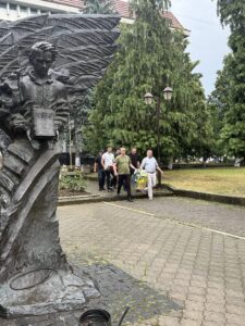 Урочисте покладання квітів до пам’ятника Тарасові Шевченку0