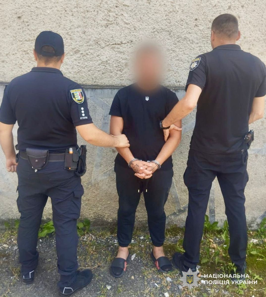 В Іршаві затримали 22-річного чоловіка, якого підозрюють у розбещенні малолітніх дівчат0