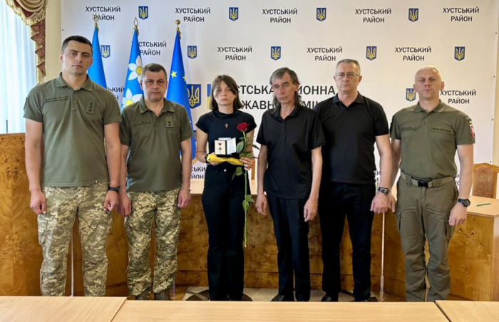 Вручення державних нагород родинам військовослужбовців15