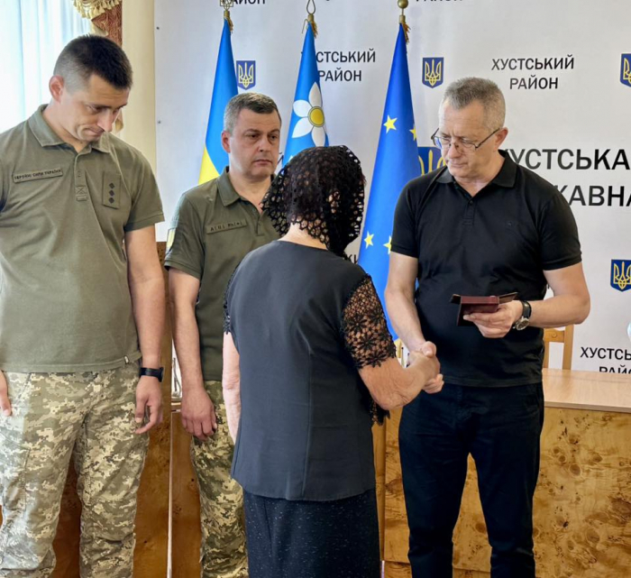 Вручення державних нагород родинам військовослужбовців7