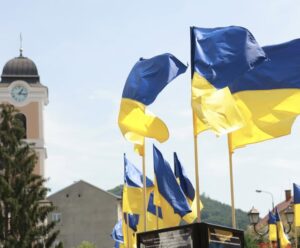 Вшануємо пам’ять полеглих Героїв Хустської громади: на Алеї Пам’яті відбудеться панахида1