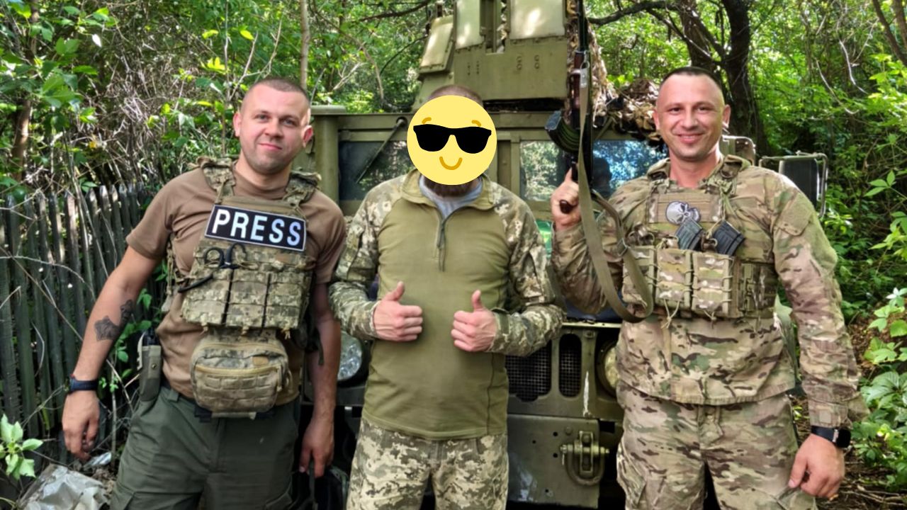 Свалявські волонтери - Чорней та Калабішка