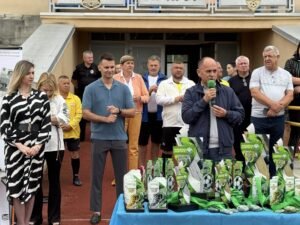 У місті над Тисою урочисто відкрили турнір із футболу «Кубок міського  голови»0