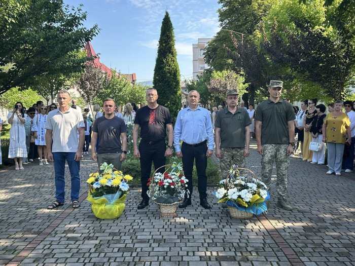 Урочисте покладання квітів до Дня Української Державності: вшанування незламного духу нації0