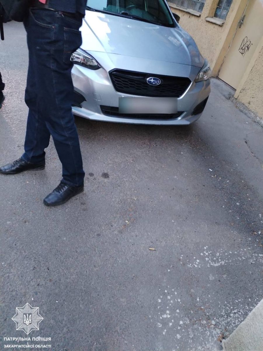 В Ужгороді оштрафували водія бувши позбавленим права керування, який їздив 