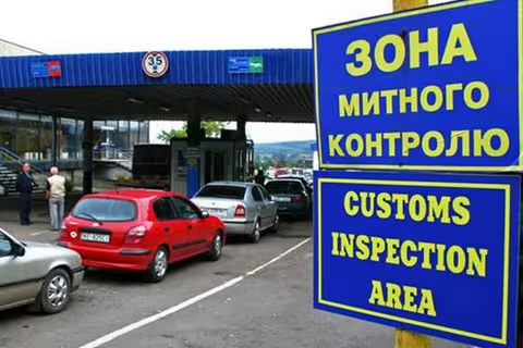 На Закарпатті виявили майже на 17 млн грн порушень строків тимчасового ввезення авто0