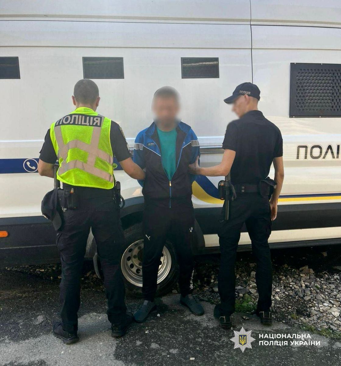 На Хустщині «на гарячому» затримали місцевого жителя, який торгував наркотиками0