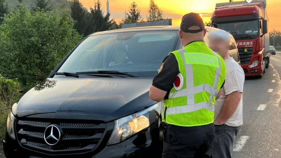 На Закарпатті перевізник сплатить до 34 тис. грн штрафу за «нелегальну» їзду0