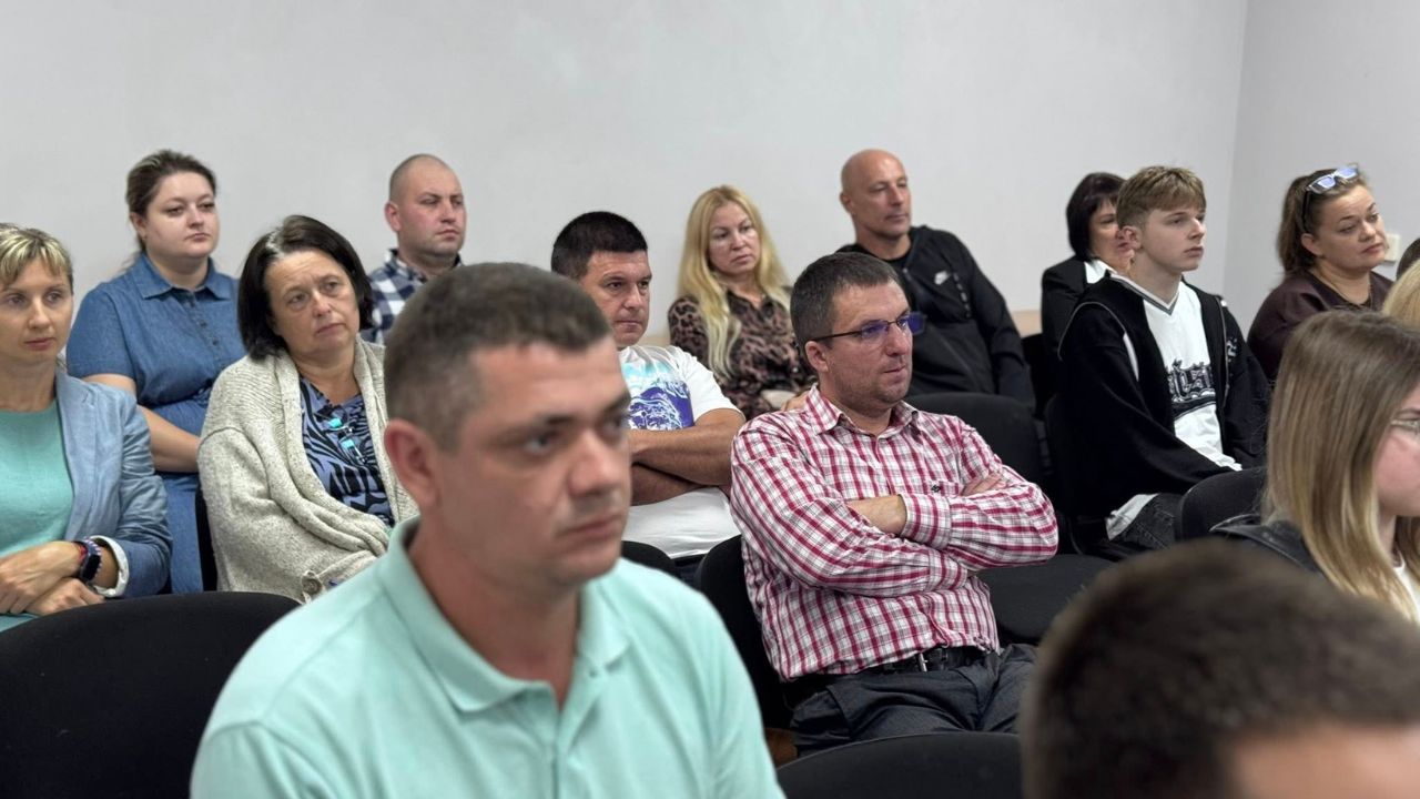 Студентські сходини