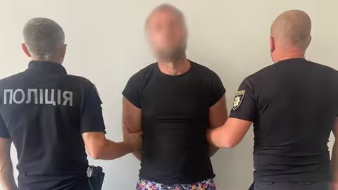 Жорстоке вбивство: у Чинадієві чоловік загинув від удару палицею по голові0