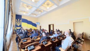 Депутати зібралися на позачергове засідання сесії  міської ради1