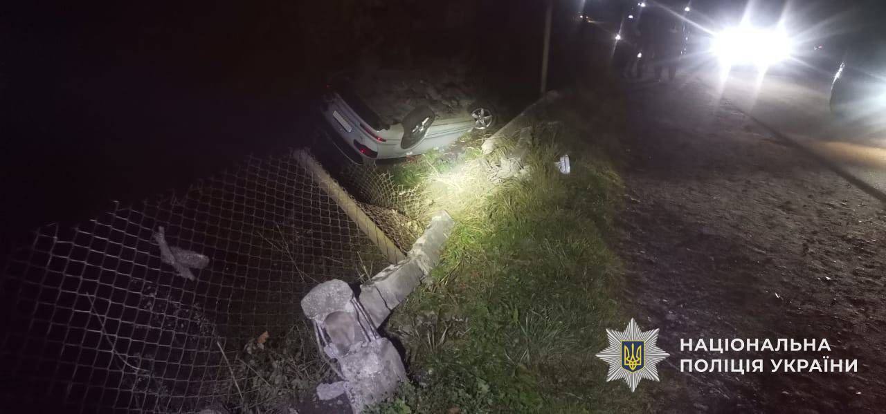 На Тячівщині водій Audi збив 10-річного хлопчика, який виїхав на дорогу на велосипеді0