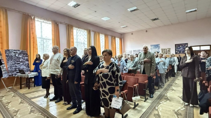 Свято теплих спогадів: Хустській ЗОШ І-ІІІ ступенів №4 – 603