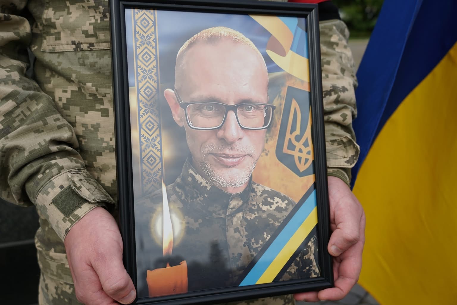 В Ужгороді поховали воїна, який отримав важке поранення і помер у лікарні0