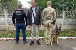Вудка як прикриття: на Закарпатті прикордонники «не клюнули» на хитрощі чоловіка0