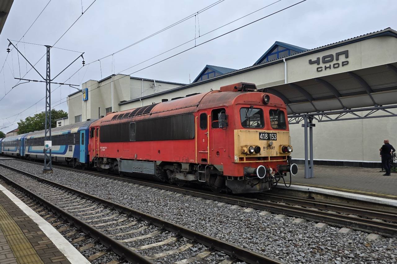 Фейк за 7000$: на Закарпатті в потязі затримали чоловіка призовного віку0