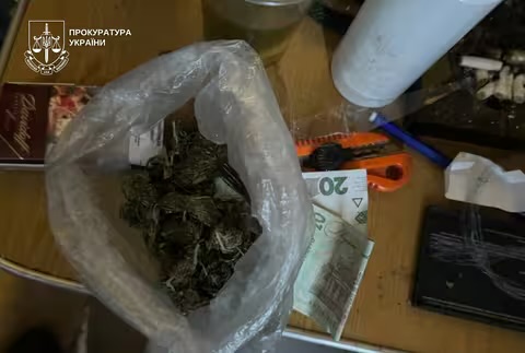 Мукачівця засудили до понад 6 років ув’язнення за наркоторгівлю та крадіжку0