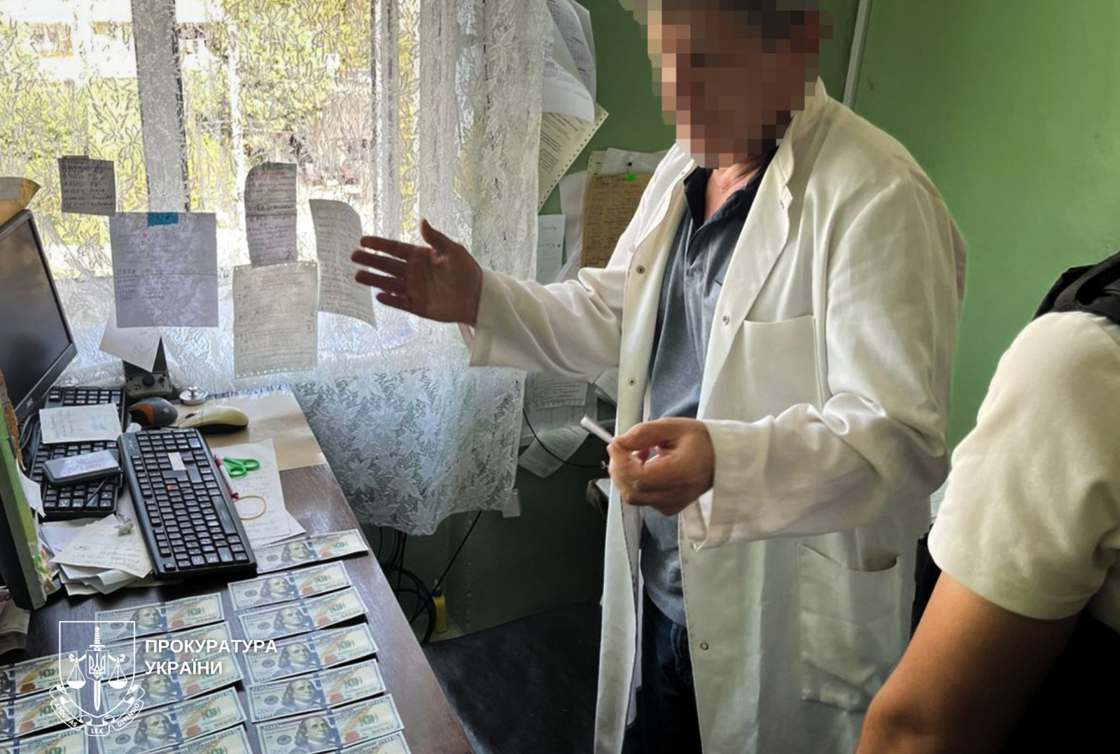 На Закарпатті судитимуть організатора та медика, які налагодили схему незаконного зняття з військового обліку на підставі неіснуючих захворювань0