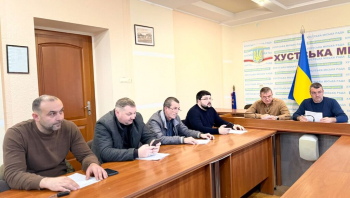 Напередодні чергової сесії засідали постійні депутатські комісії5