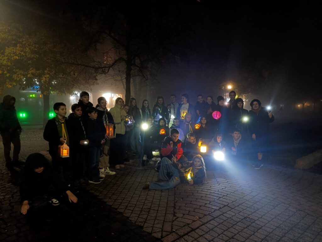 Пластуни Мукачево відзначили День святого Мартина благодійною ліхтариковою ходою0