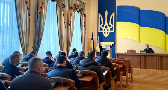 Депутати Хустської міської ради зібралися на позачергове засідання2