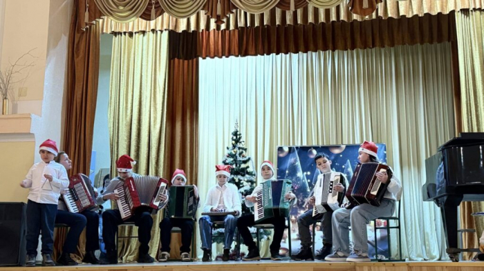 Святковий концерт у Хустській школі мистецтв2