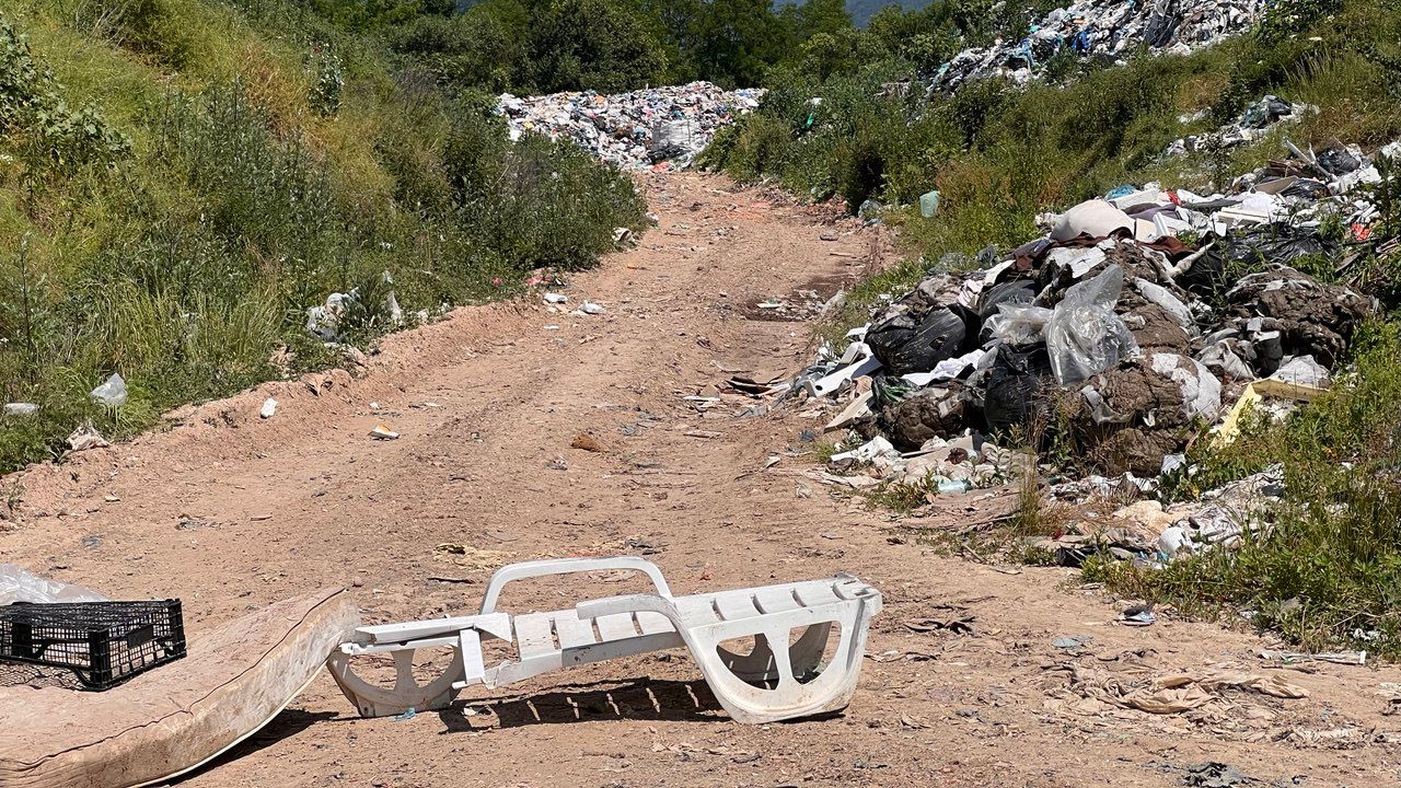 Сміттєзвалище у Сваляві
