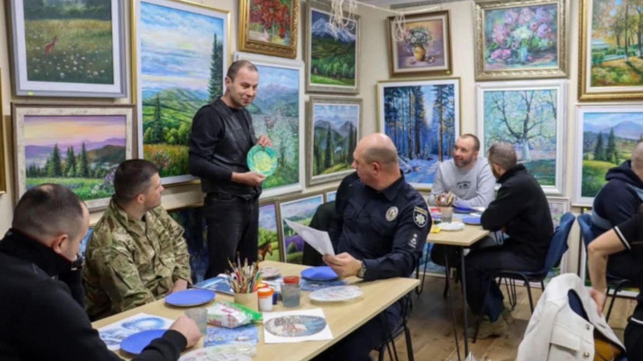 Арт-терапія