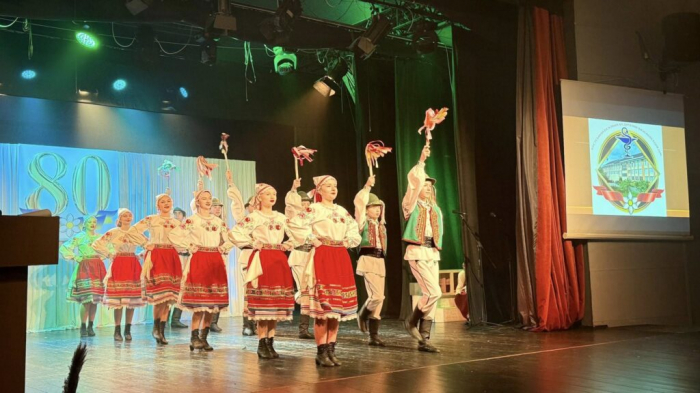 Хустському базовому медичному фаховому коледжу – 80 років!4