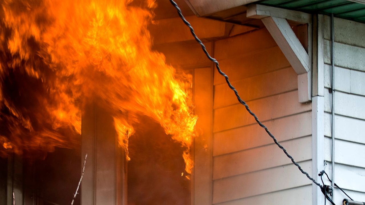 Пожежа у будинку