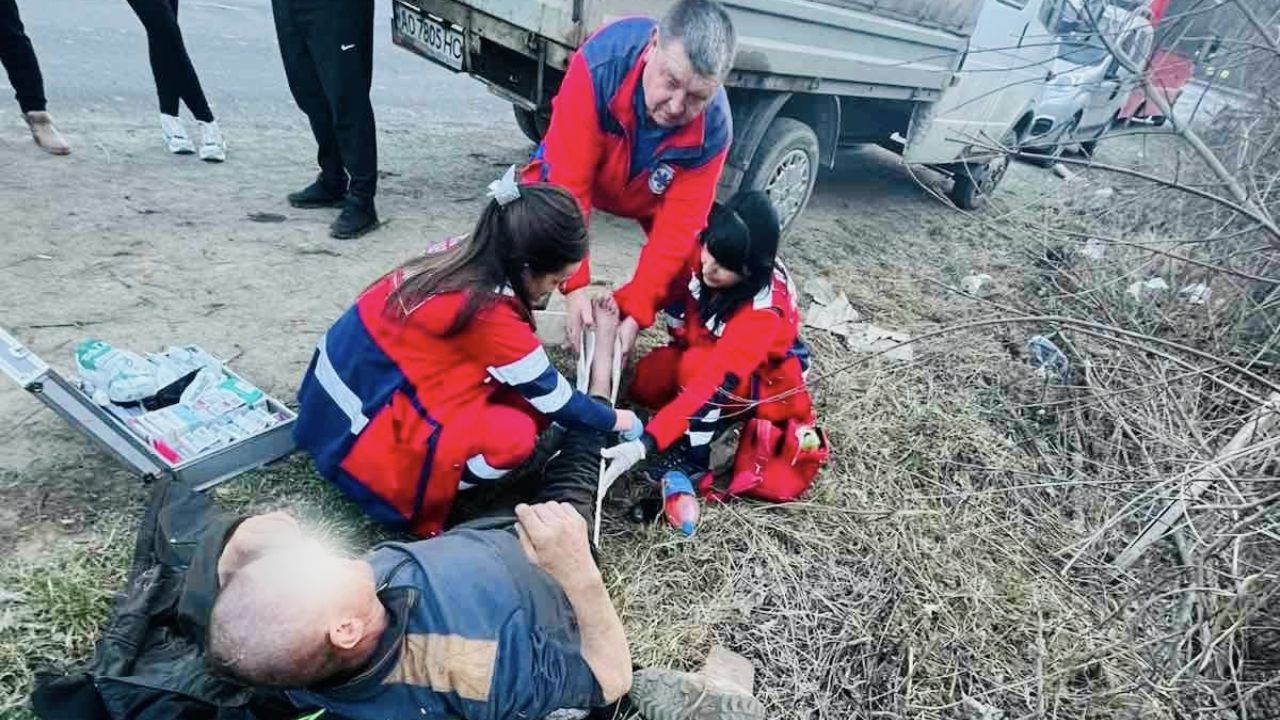 Свалявські парамедики надають допомогу
